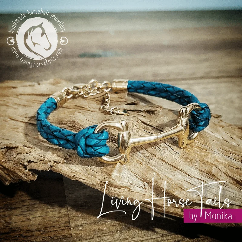 Snaffle bit Leather bracelet with clasp